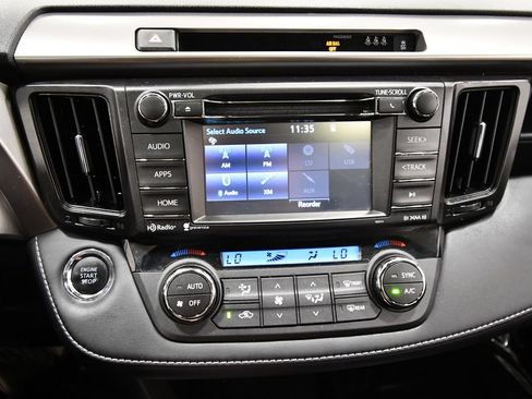 Used 2018 Toyota RAV4 XLE w/ Plus Extra Value Package AWD/4WD image 23