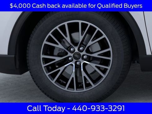 New 2026 Ford Escape SE w/ Class II Trailer Tow Package FWD image 22