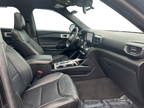 Used 2023 Ford Explorer ST w/ Equipment Group 401A image 17