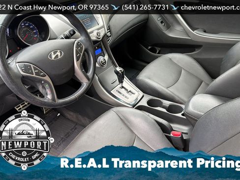Used 2013 Hyundai Elantra SE w/ Technology Pkg image 10