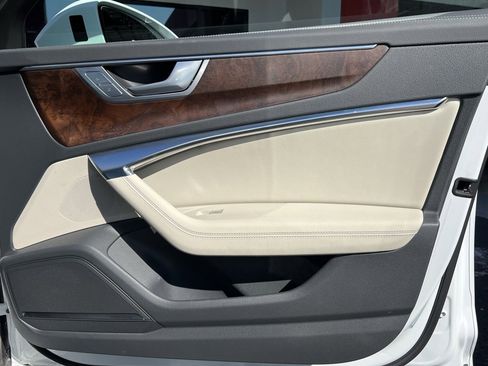 Used 2021 Audi A6 Premium Plus w/ Premium Plus Package image 20