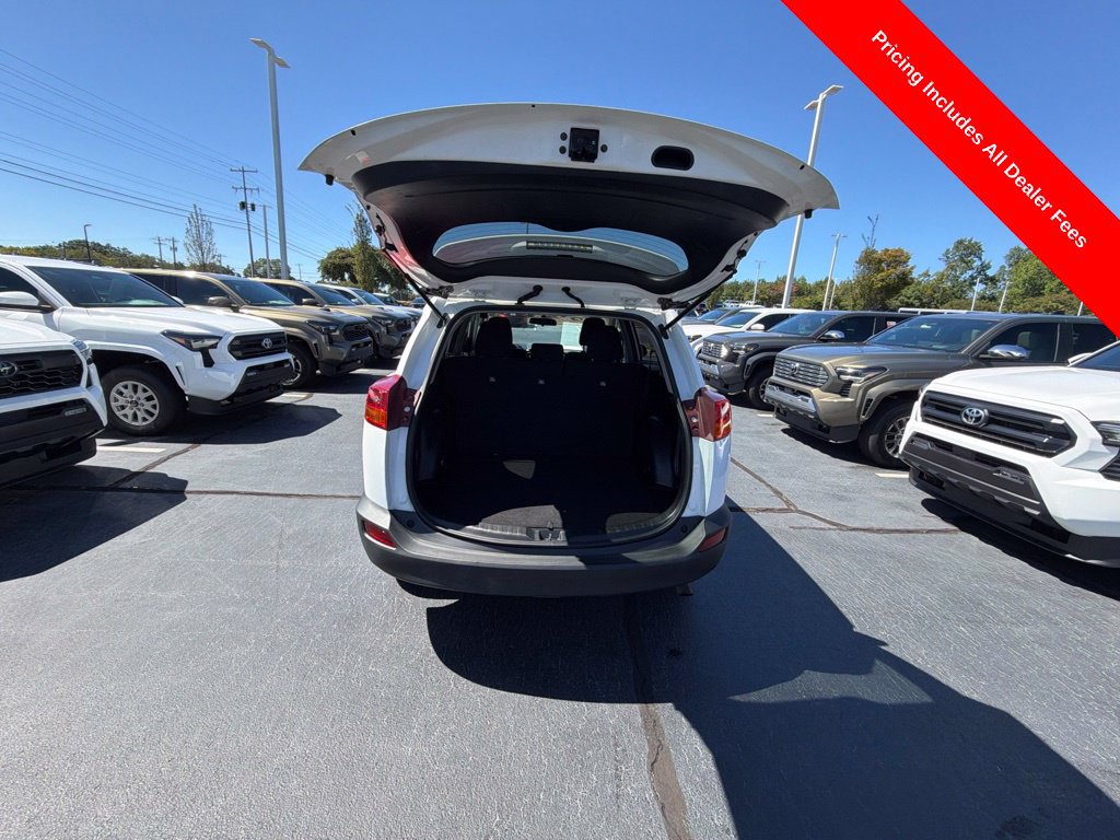 Used 2015 Toyota RAV4 XLE FWD image 26
