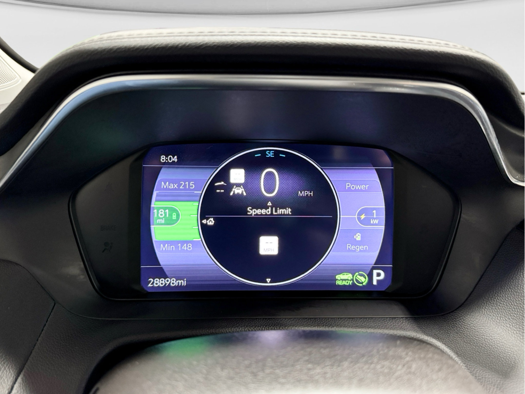 Used 2023 Chevrolet Bolt EUV Premier w/ Sun & Sound Package FWD image 9