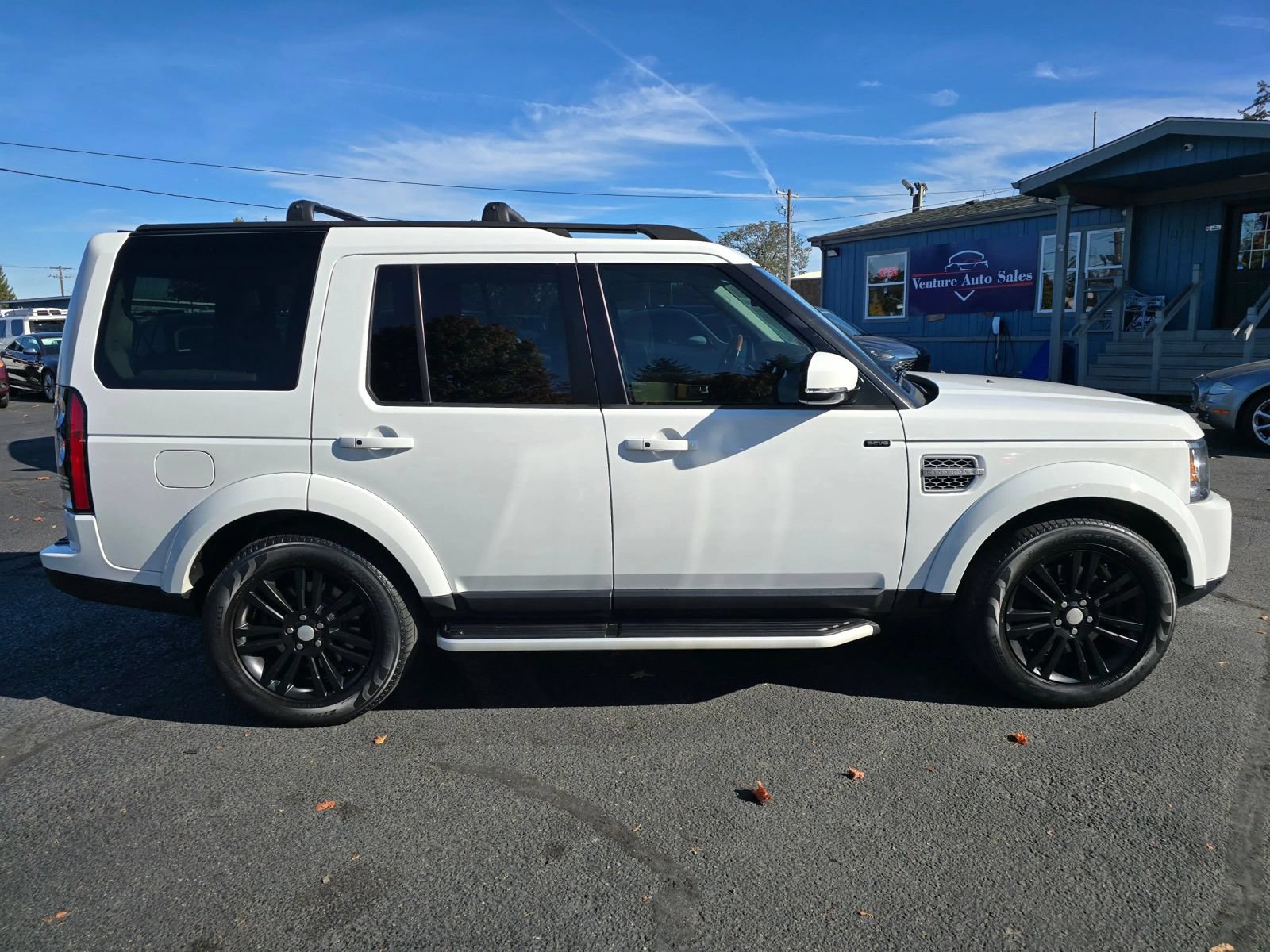 Used 2015 Land Rover LR4 HSE LUX AWD/4WD image 6