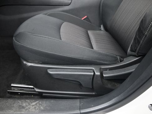 Certified 2024 Nissan Altima 2.5 S FWD image 10