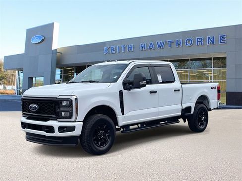 Used 2024 Ford F250 XL w/ STX Appearance Package image 3