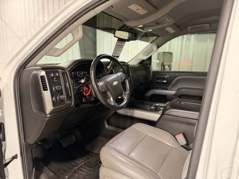 Used 2017 Chevrolet Silverado 2500 LTZ w/ Duramax Plus Package AWD/4WD image 5