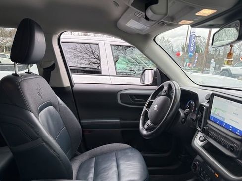 Used 2023 Ford Bronco Sport Outer Banks w/ Tech Package image 12