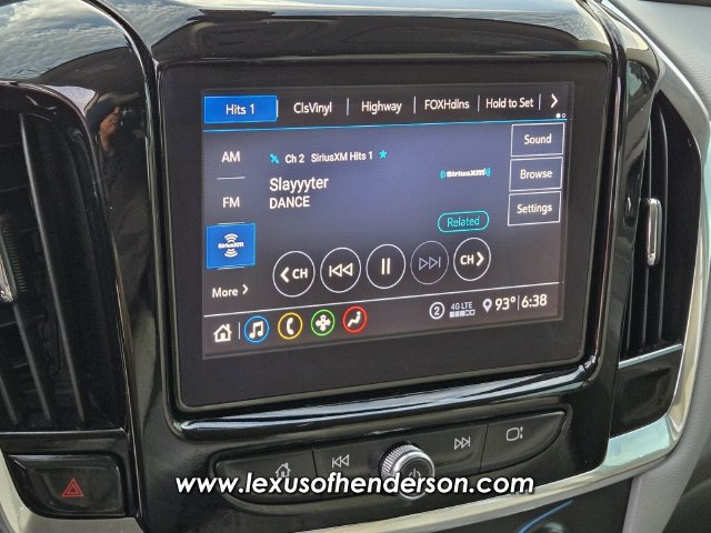 Used 2020 Chevrolet Traverse LT FWD image 27