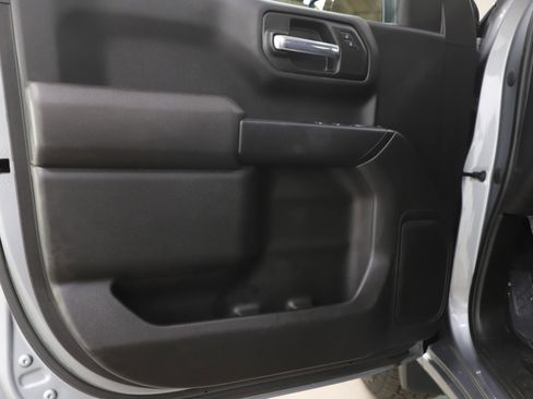 Used 2023 GMC Sierra 1500 Pro w/ Graphite Edition image 17