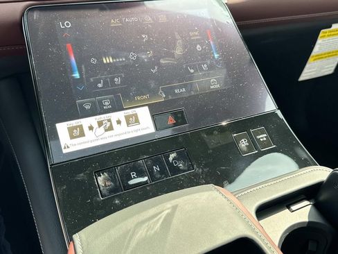 New 2026 INFINITI QX80 Autograph AWD/4WD image 25