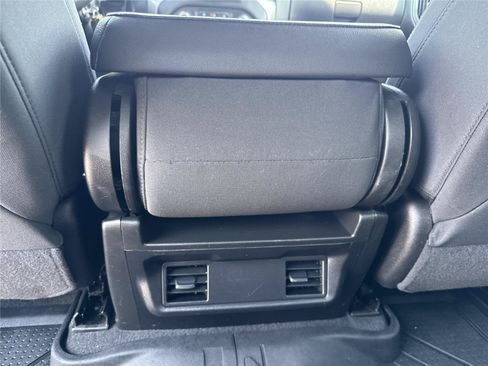 Used 2021 Chevrolet Silverado 1500 Custom RWD image 32