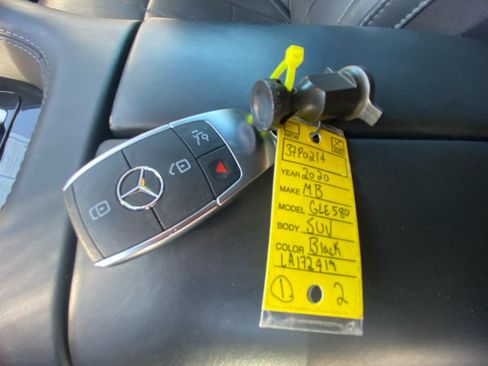 Used 2020 Mercedes-Benz GLE 580 4MATIC image 34