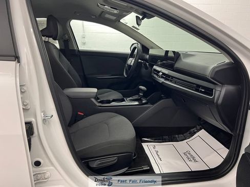Used 2025 Kia K4 FWD image 35