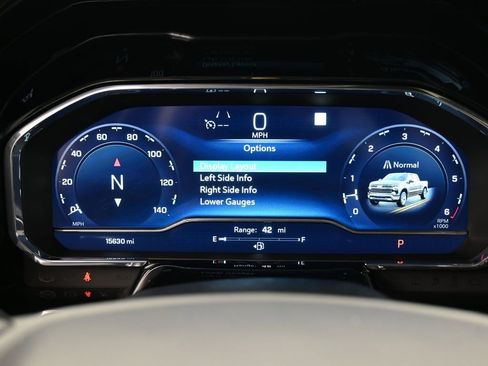 Used 2023 Chevrolet Silverado 1500 RST image 25