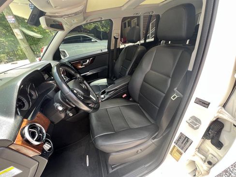 Used 2013 Mercedes-Benz GLK 350 4MATIC image 15