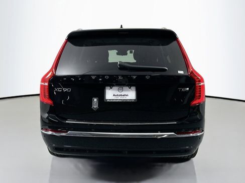 New 2025 Volvo XC90 T8 Ultra w/ Lounge Package image 6
