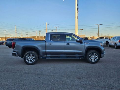 Used 2019 GMC Sierra 1500 SLT w/ SLT Premium Plus Package image 9