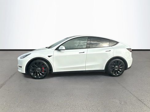 Used 2022 Tesla Model Y Performance AWD/4WD image 4