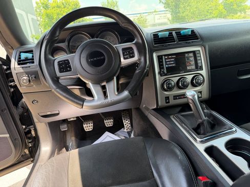 Used 2014 Dodge Challenger SRT8 RWD image 36