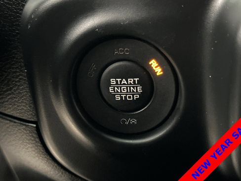 Used 2018 Jeep Wrangler Unlimited Sport S image 23