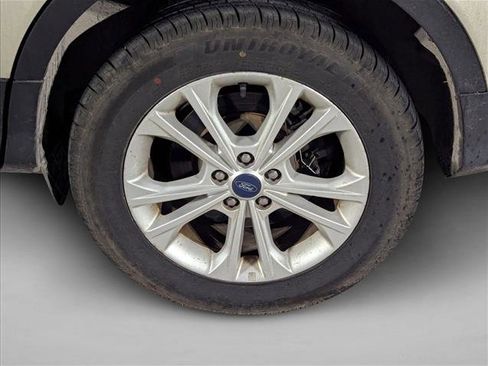 Used 2017 Ford Escape S image 5