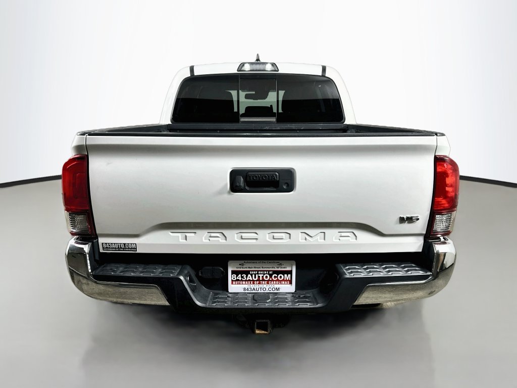 Used 2019 Toyota Tacoma SR5 RWD image 6