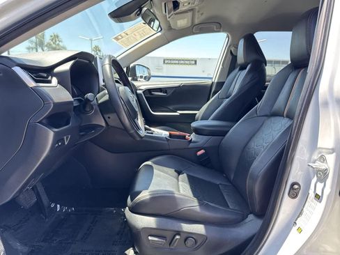 Used 2023 Toyota RAV4 Adventure image 21