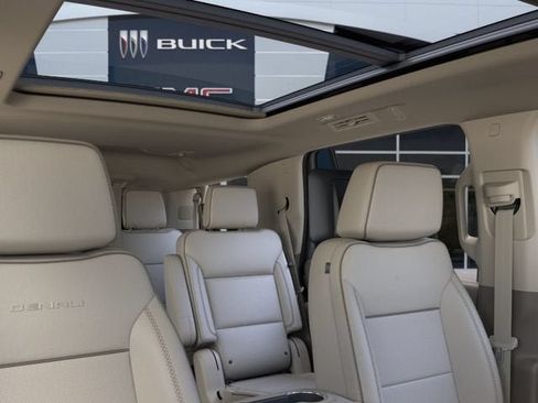 New 2026 GMC Yukon Denali w/ Advanced Technology Package AWD/4WD image 24