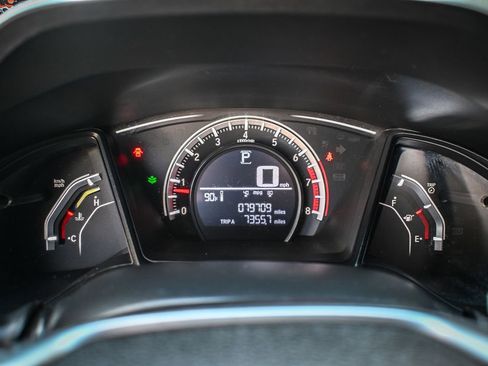 Used 2017 Honda Civic Sport image 10