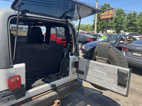 Used 2003 Jeep Wrangler X AWD/4WD image 29