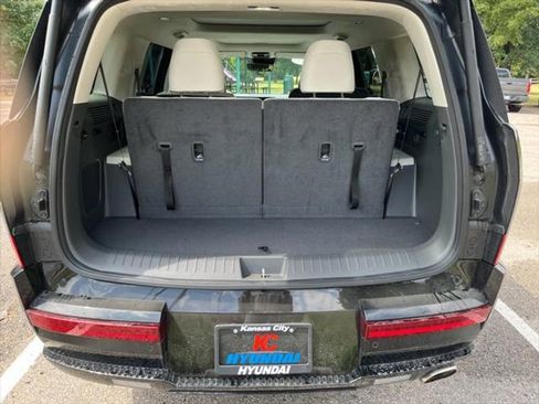 New 2025 Hyundai Santa Fe Calligraphy image 21