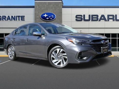 Certified 2025 Subaru Legacy Touring XT AWD/4WD image 4