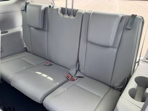Used 2019 Toyota Highlander Limited Platinum AWD/4WD image 13