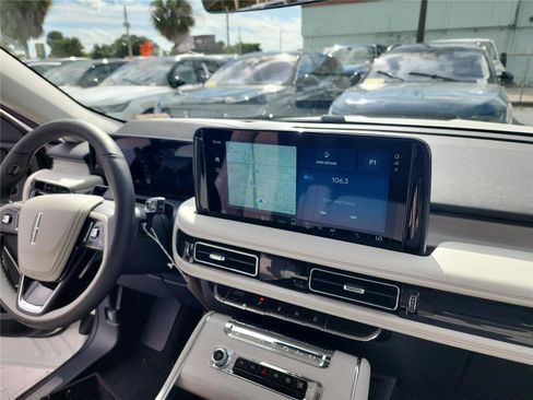 New 2026 Lincoln Aviator Reserve image 26