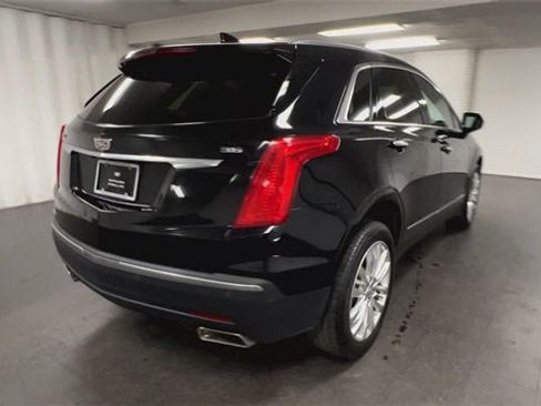 Used 2018 Cadillac XT5 Premium Luxury image 8