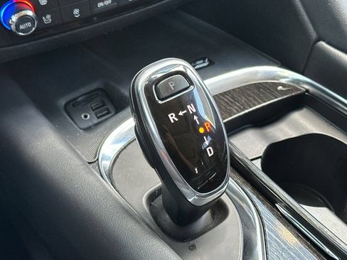 Used 2020 Buick Enclave Avenir w/ Avenir Technology Package AWD/4WD image 27