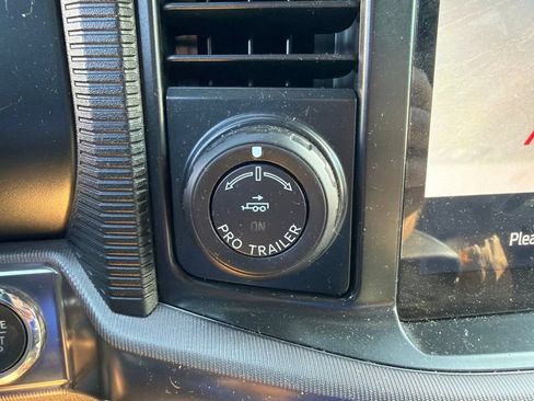 Used 2025 Ford F150 Platinum w/ Equipment Group 702A High AWD/4WD image 31