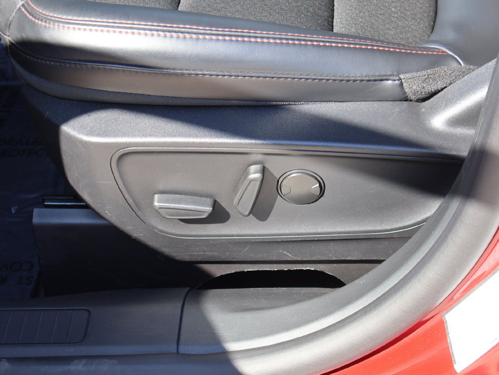 Used 2026 Ford Escape ST-Line AWD/4WD image 22