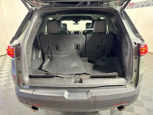 Used 2022 Chevrolet Traverse LT AWD/4WD image 24