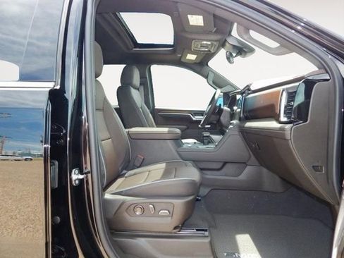 New 2025 GMC Sierra 1500 Denali w/ Technology Package AWD/4WD image 15
