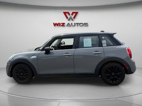 Used 2020 MINI Cooper S FWD image 2