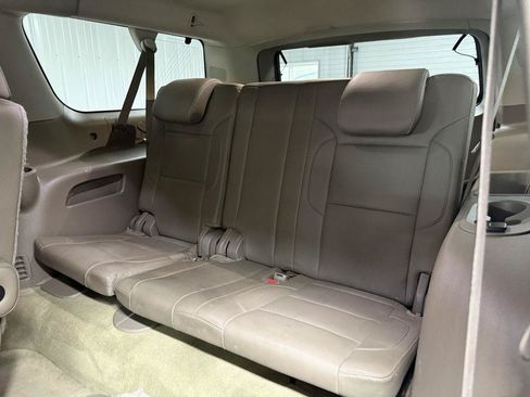 Used 2015 Chevrolet Suburban LTZ AWD/4WD image 30