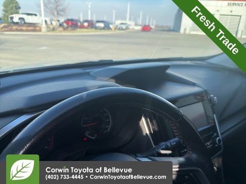 Used 2019 Subaru Crosstrek 2.0i Premium w/ Moonroof Package image 9