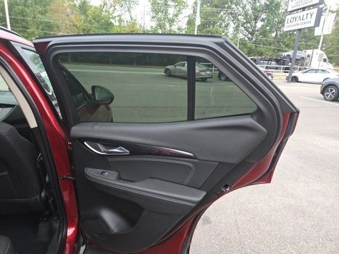 Used 2023 Buick Envision Preferred image 28
