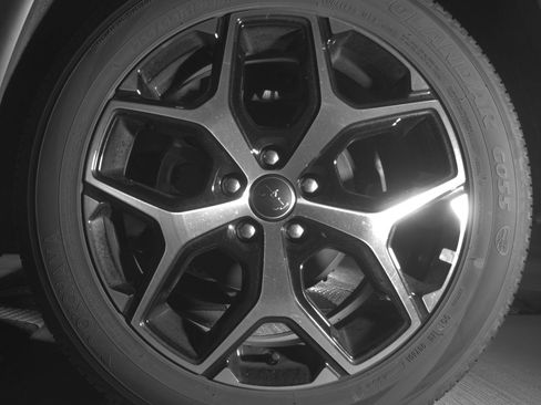 Used 2025 Jeep Compass Limited image 14