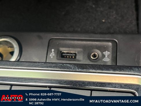 Used 2017 Volkswagen Jetta SEL image 22