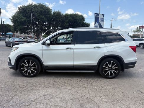 Used 2019 Honda Pilot Touring image 4