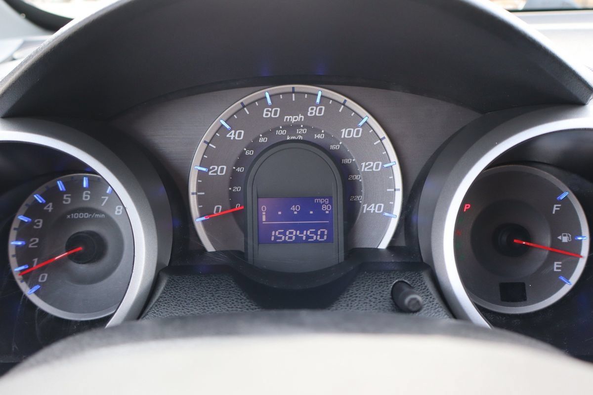 Used 2010 Honda Fit Sport image 32