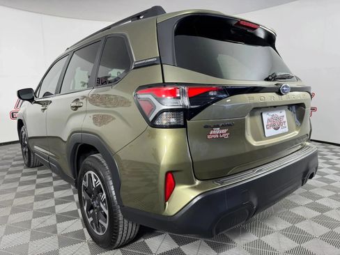 Used 2026 Subaru Forester Premium AWD/4WD image 29